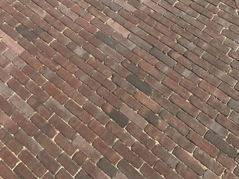beheerder Welsprekend type Sfeer met gebakken straatstenen - Van den Broek Wijchen, Nijmegen